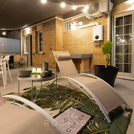 Rooftop42 Apartment